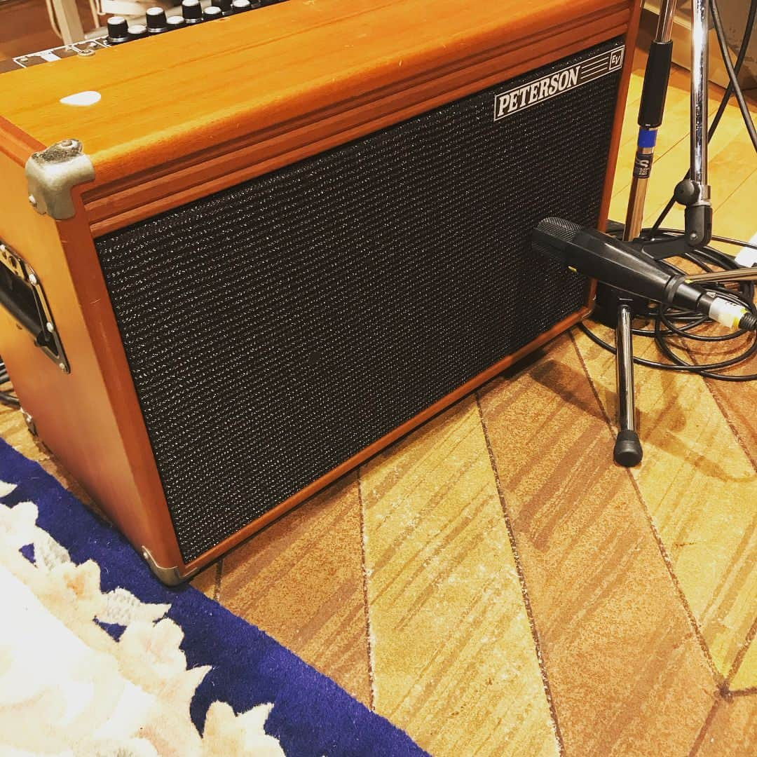 赤頭隆児さんのインスタグラム写真 - (赤頭隆児Instagram)「Kobe acoustic」5月9日 17時18分 - akagashiraryuji