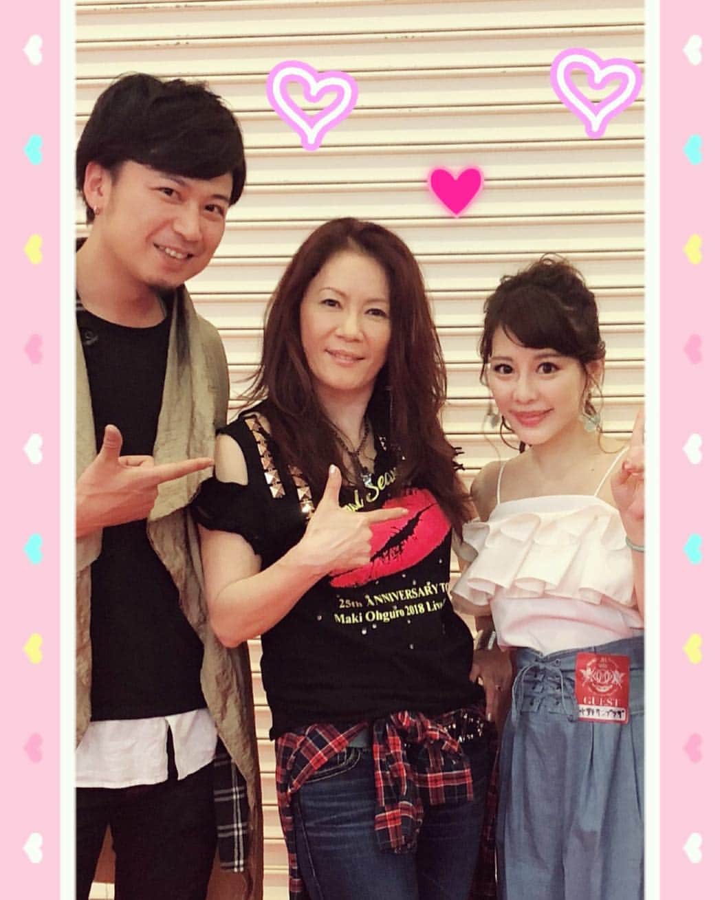 美馬怜子のインスタグラム：「. 大黒摩季さんのライブへ❤️✨ 摩季さんのバックボーカルを務めていらっしゃった光永さんとライブ後に記念にパチリ🤗📸 らららの大合唱、感動しました〜❣️ ありがとうございます🌸 詳細はアメブロにて(o^^o)🎵 . #大黒摩季さん #ライブ #25周年 #おめでとうございます #makiohgro #live」
