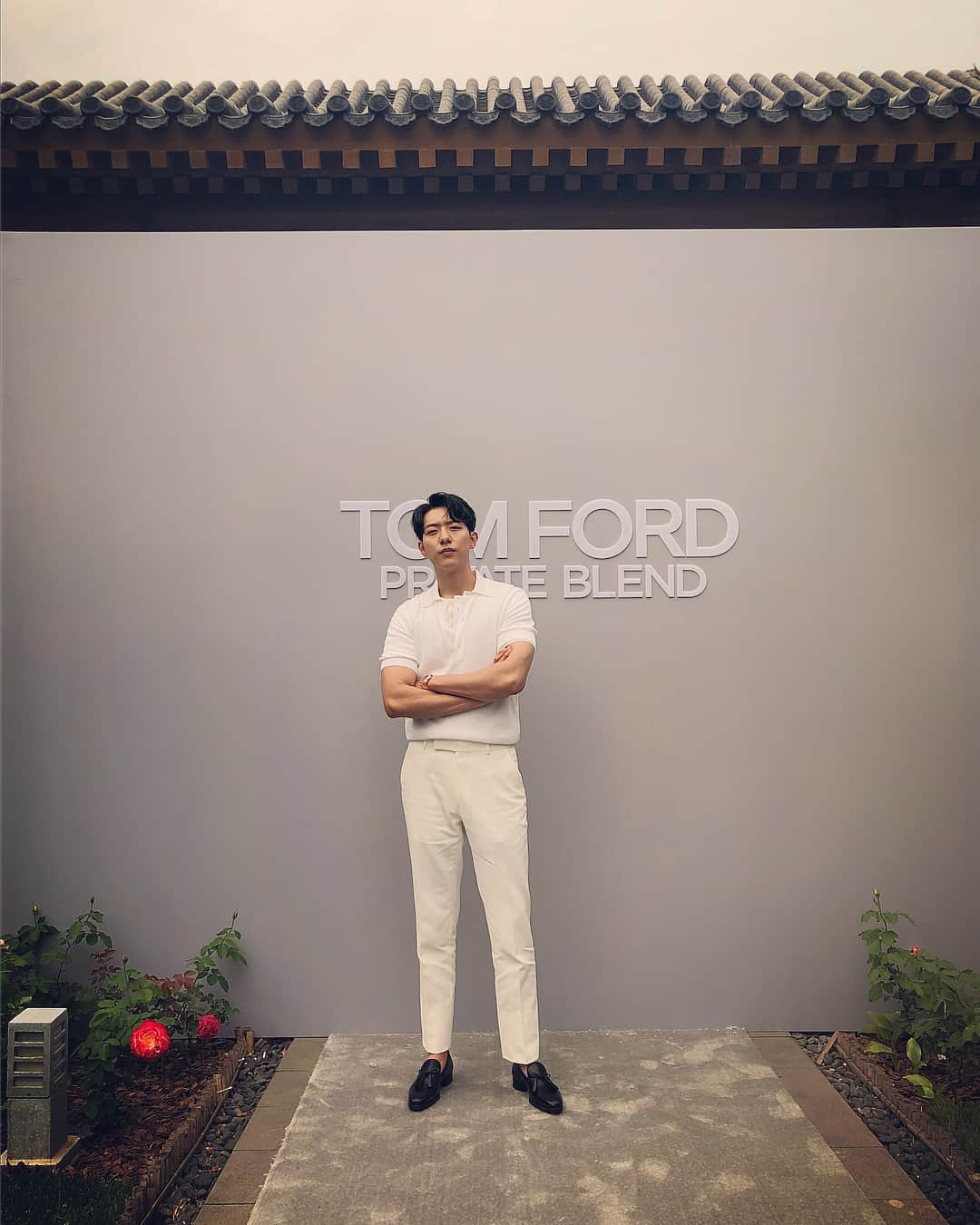 イ・ジョンシンさんのインスタグラム写真 - (イ・ジョンシンInstagram)「덥다!!!! #Tomford #TFPRIVATEBLENDEXPERIENCE」5月10日 16時06分 - leejungshin91