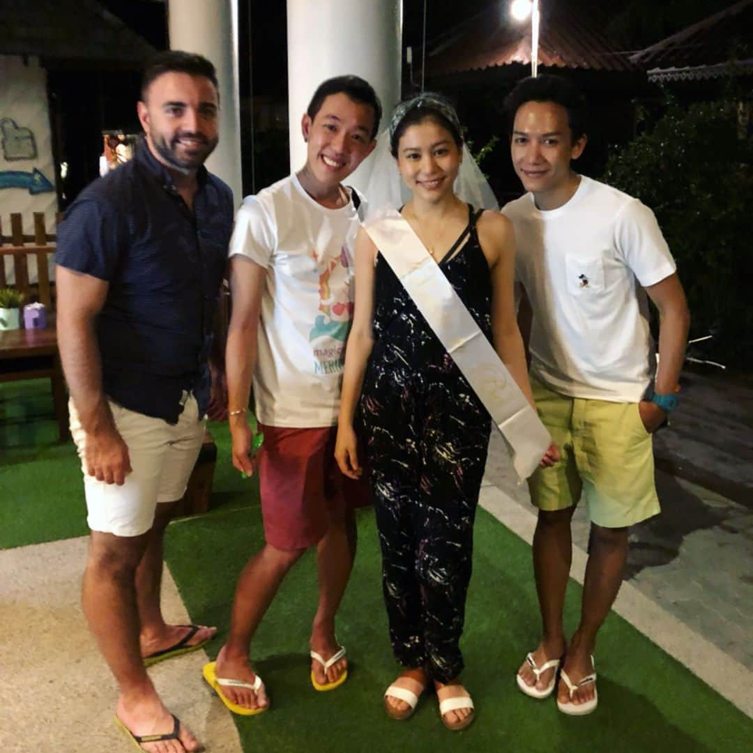 村元小月さんのインスタグラム写真 - (村元小月Instagram)「Thank you for the best bachelorette party ever♥️Love you girls! #bachloretteparty#kohtao#imgettingmarried」5月10日 17時30分 - sacchan125