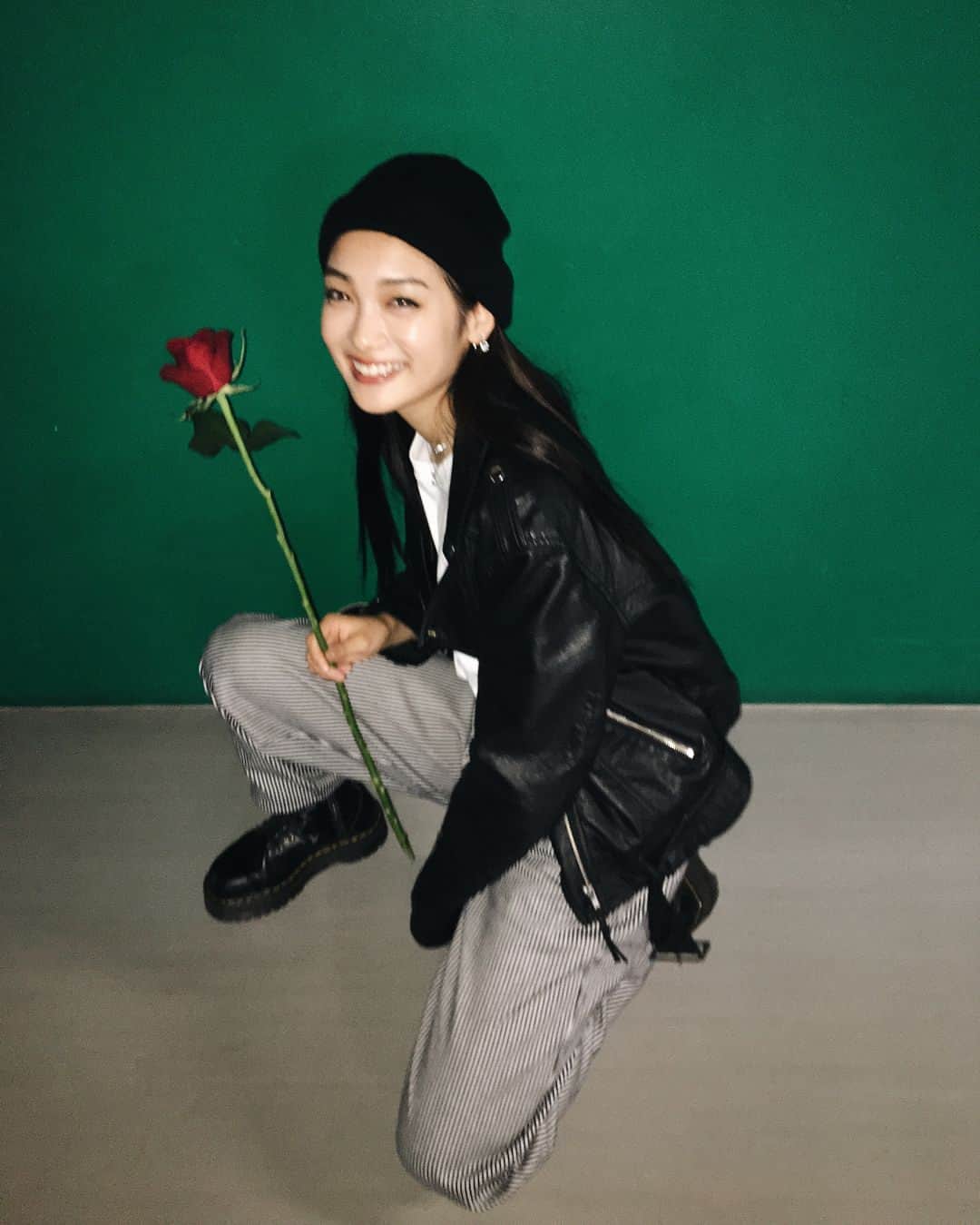 のインスタグラム：「🌹」