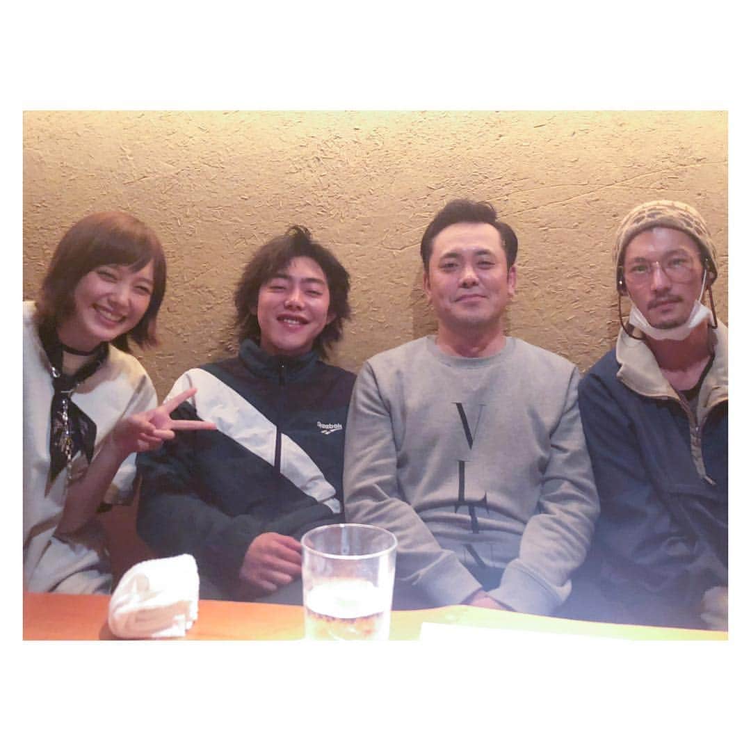 本田翼さんのインスタグラム写真 - (本田翼Instagram)「🐊🎉 先日わに会をしました。 もう少しで1年経つんだね、と 大変だった撮影を共に振り返り、 懐かしむことができる人たちと また出逢えたことがとても嬉しいです。 #わにとかげぎす」5月11日 14時49分 - tsubasa_0627official