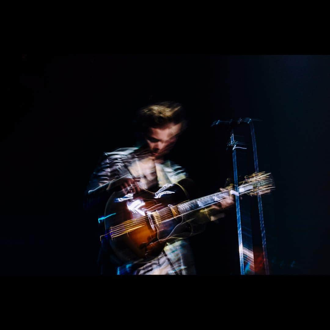 ハリー・スタイルズさんのインスタグラム写真 - (ハリー・スタイルズInstagram)「Kobe.Osaka, Live On Tour.」5月11日 17時23分 - harrystyles