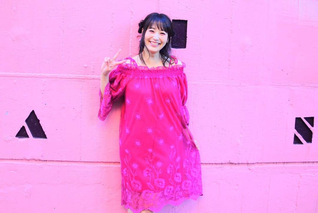 浜田由梨のインスタグラム：「#offshot  この顔、お母さんに似てる👵笑」