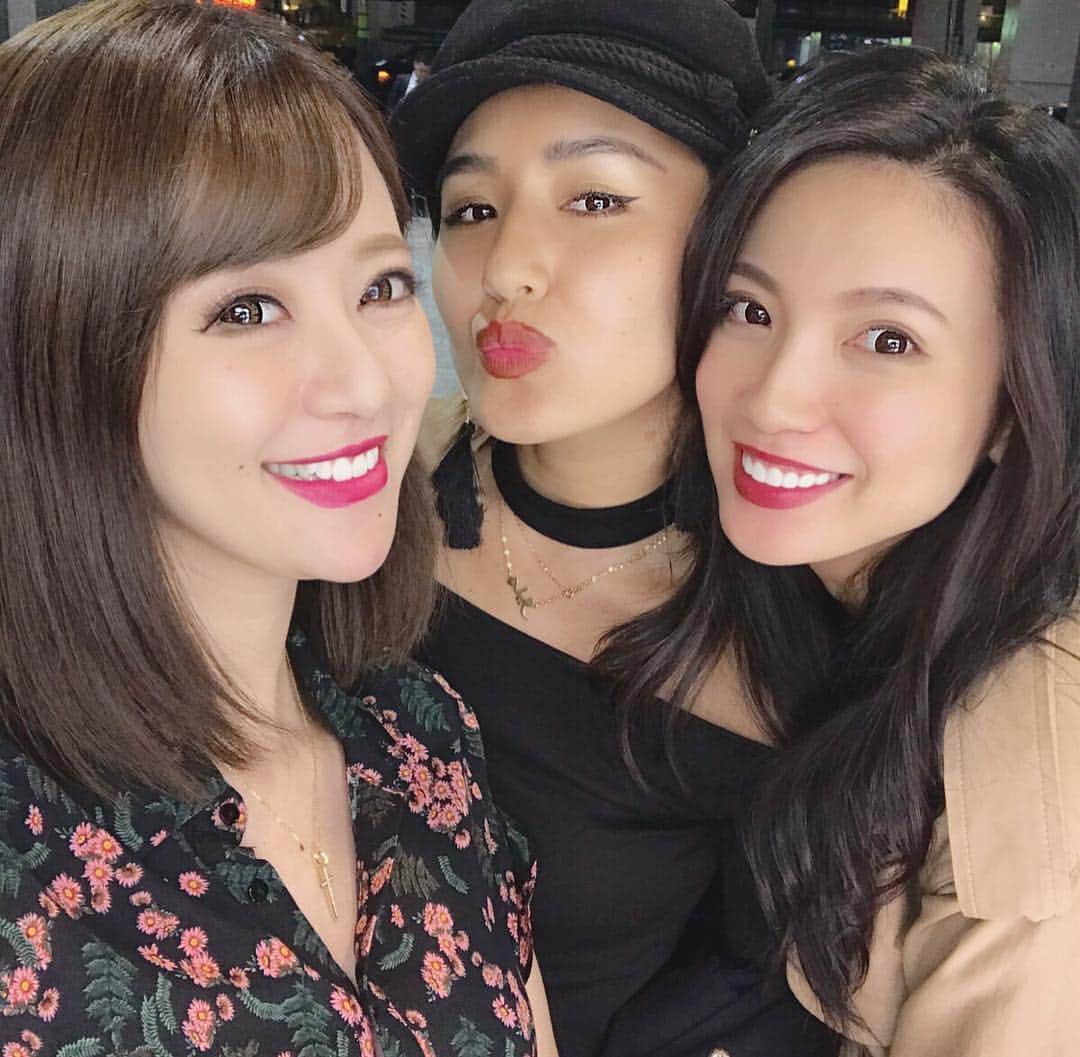 吉田愛璃のインスタグラム：「久しぶりにゆっくり🍲☕️❤️ 大好きな２人❤️いつもありがとう💋」