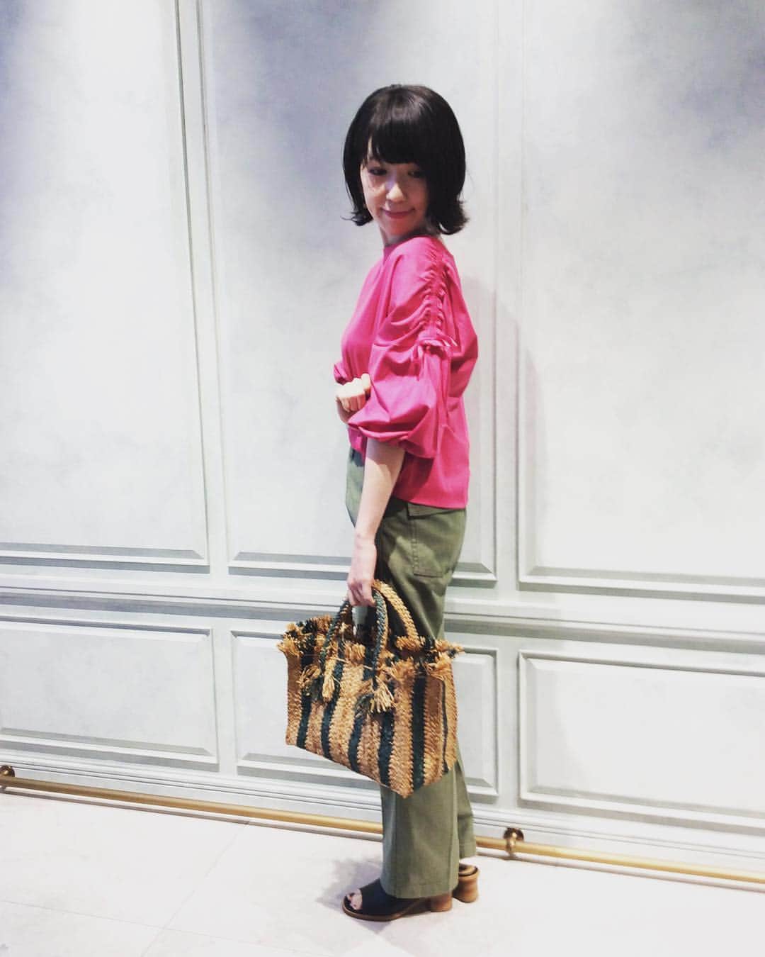 SUPERIOR CLOSET代官山路面さんのインスタグラム写真 - (SUPERIOR CLOSET代官山路面Instagram)「* sweet×casual * #sweet#スイート#casual#カジュアル#pink#ピンク#coordinate#コーデ#ootd#outfit#summerfashion#madeinjapan#superiorcloset#daikanyama#代官山#tokyo#東京#japan#日本#fashion#ファッション#おしゃれ#lady#girl#readytowear#saturday#weekend」5月12日 12時31分 - superiorcloset_daikanyama
