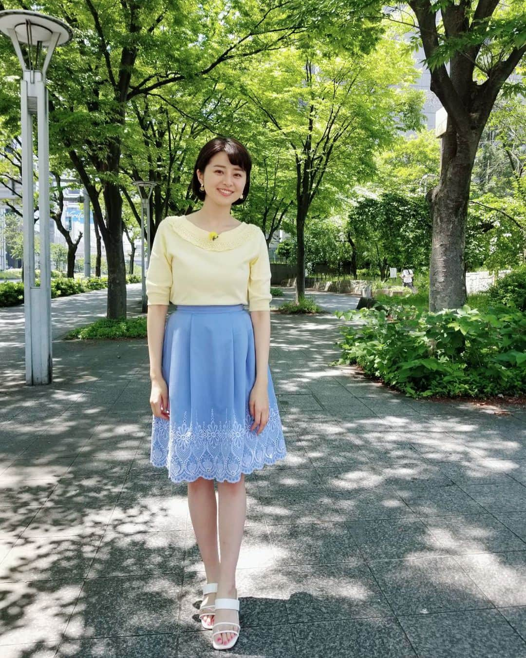 鈴木ちなみさんのインスタグラム写真 - (鈴木ちなみInstagram)「Today’s dress 💛  A yellow tops 🌼 all…@patternfiona  A orange tops🍊 blouson…@honeysofficial」5月12日 15時33分 - chinami_suzuki0926