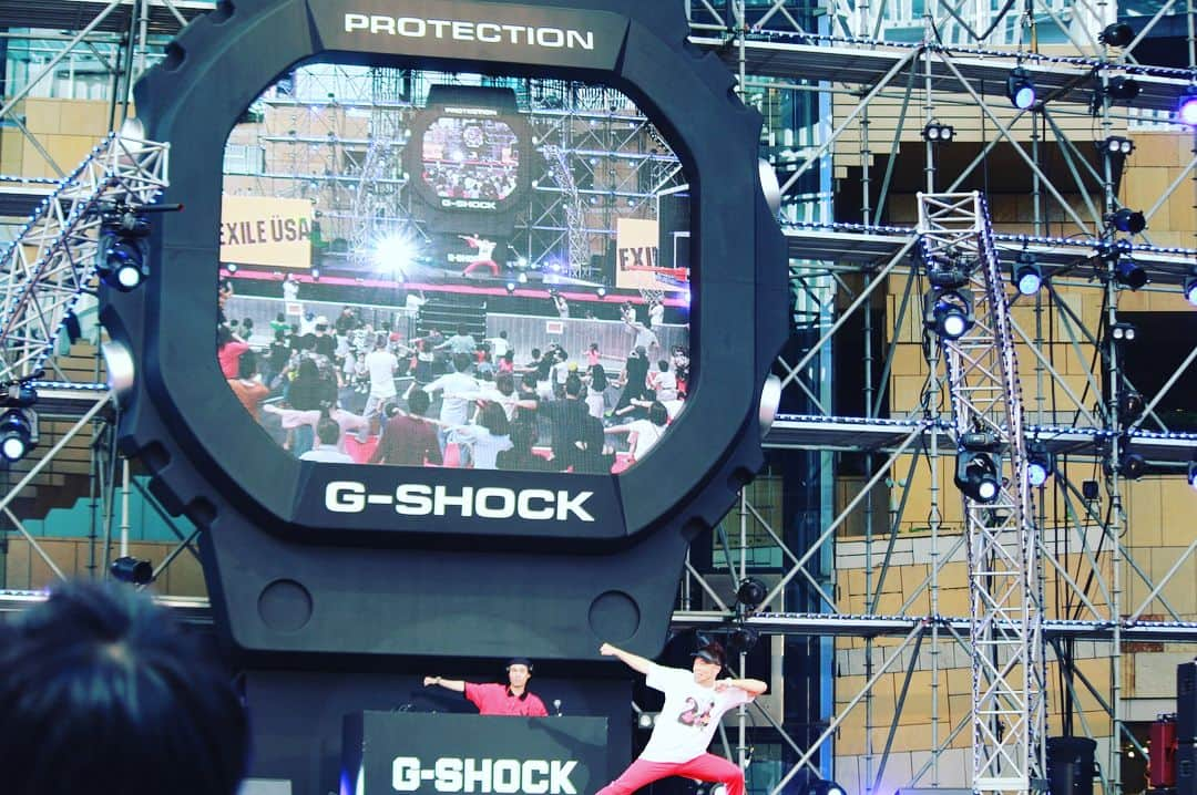 USAさんのインスタグラム写真 - (USAInstagram)「G-SHOCK 35周年イベント!! ダンス ワークショップ楽しかったーー♪ DJ JOMMYとライブ感のあるセットでいい時間でした♪ こんな感じで全国周れたらたのしそうだなぁ☆  ご来場いただきありがとうございました。  #exileüsa  #gshock  #djjommy  #danceearth」5月12日 18時47分 - exileusa_danceearth