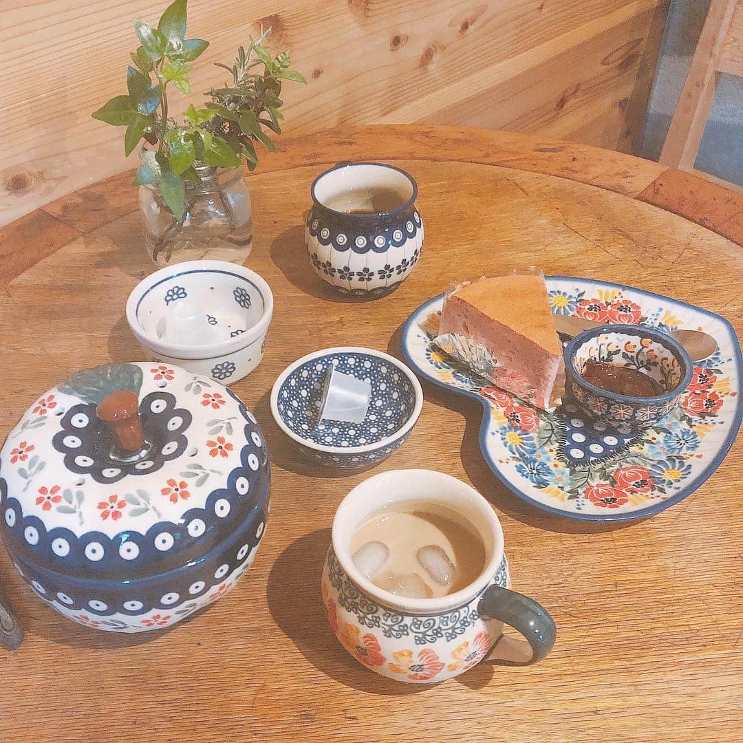 安中亜美のグルメインスタ