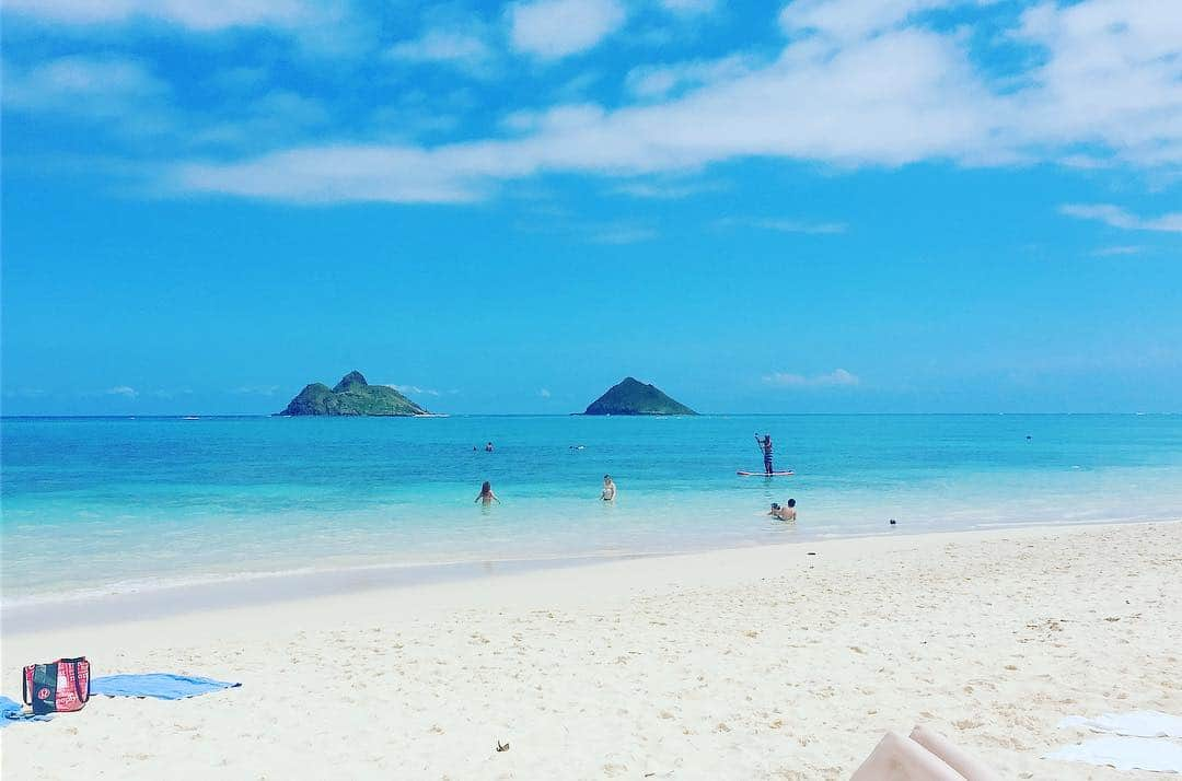 紫雷イオさんのインスタグラム写真 - (紫雷イオInstagram)「ハワイ〜〜💖 #Hawaii #firsttime #ranikaibeach」5月13日 19時46分 - iyo_sky