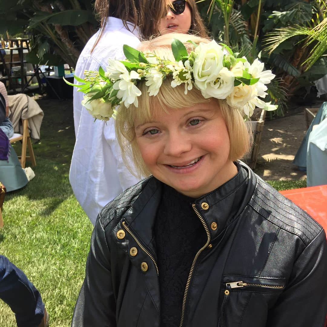 ローレン・ポッターさんのインスタグラム写真 - (ローレン・ポッターInstagram)「Happy Mother’s Day to all the beautiful moms! My mom and I celebrated at the @bestbuddies brunch yesterday!」5月14日 6時07分 - thelaurenpotter