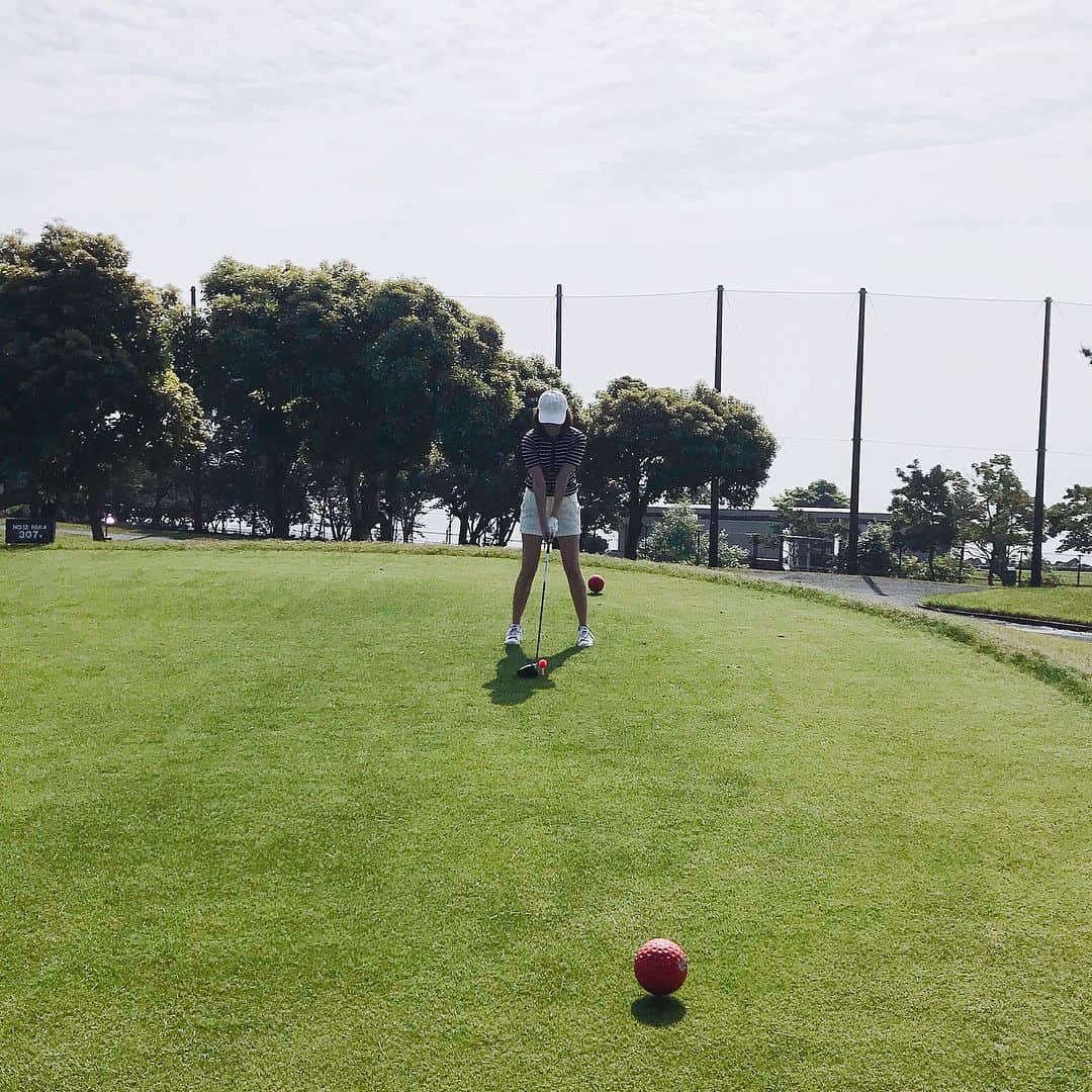 中林美和さんのインスタグラム写真 - (中林美和Instagram)「お天気良くてゴルフ日和り〜⛳️ . #golf  #ゴルフ」5月14日 13時18分 - miwanakabayashi