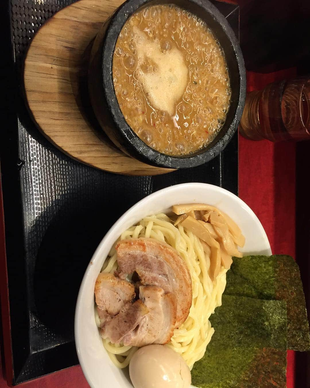 ふわり結愛のインスタグラム：「つけ麺食べに来ました！！ 美味しそう👍  食べて面接周り頑張るよ💪  #つけ麺屋のぶなが」