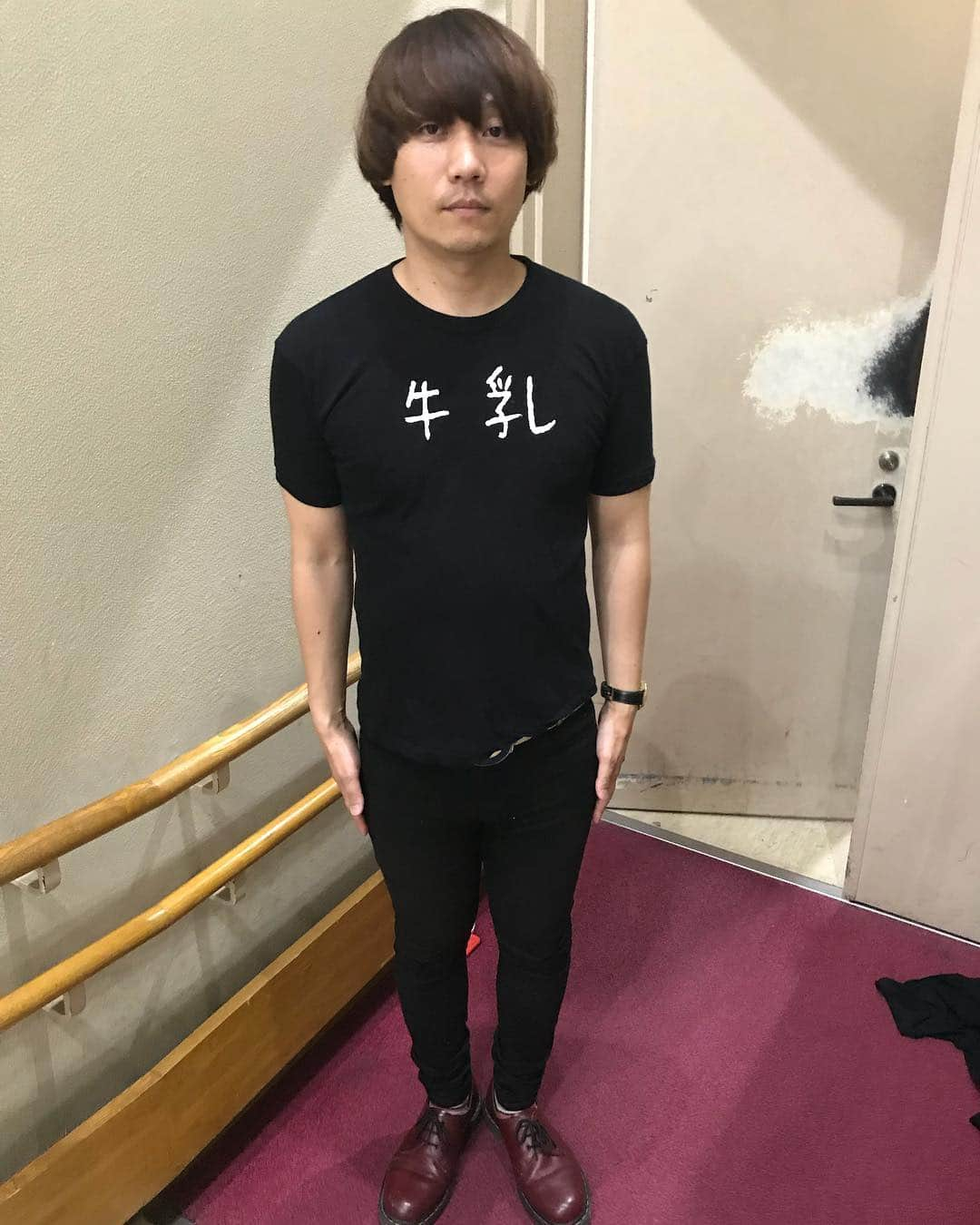 白井鉄也さんのインスタグラム写真 - (白井鉄也Instagram)「今日のTシャツ  牛乳  2018.4/13 #今日のTシャツ #牛乳 #ミルク #milk #Tshirt #2018 #4/13 #Throat #Sutras #中野 #Nakano #tbt #love #cute #instlike #instgood」5月14日 19時49分 - shiraichimon