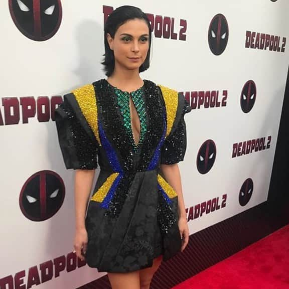 モリーナ・バッカリンさんのインスタグラム写真 - (モリーナ・バッカリンInstagram)「Morena at the Deadpool 2 premiere ❤️ Follow @baccarin.morena (me) for more! @morenabaccarin #morenabaccarin #leethompkins #gotham #vanessacarlysle #copycat #deadpool #batman #lesliethompkins #brunette #actress #model #beautiful #gorgeous #stunning #marvel #dc #photography #photoshoot #firefly #inaraserra」5月15日 10時47分 - baccarin.morena