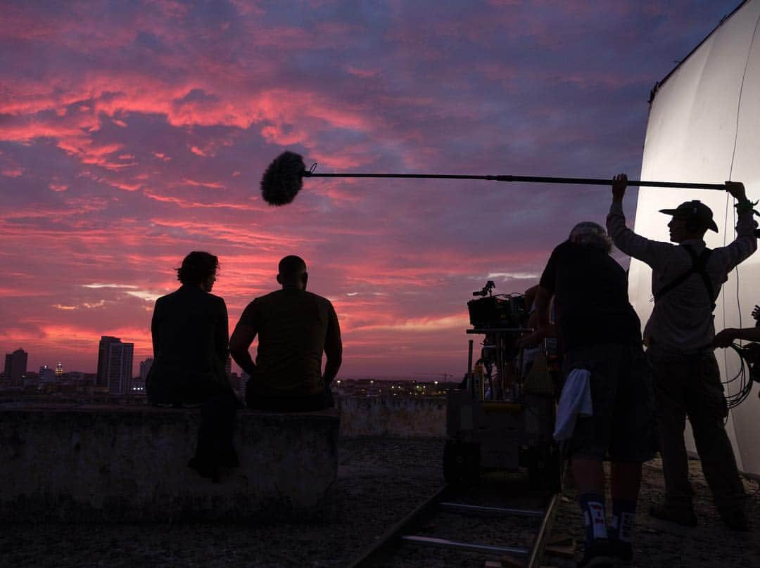 ジェリー・ブラッカイマーさんのインスタグラム写真 - (ジェリー・ブラッカイマーInstagram)「#Cartagena sunset on the set of @geminimanmovie.  #Colombia #GeminiManMovie #GeminiMan」5月15日 9時31分 - jerrybruckheimer