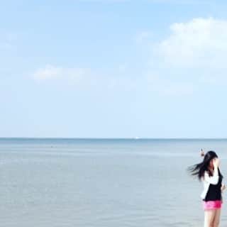 松丘雪那さんのインスタグラム写真 - (松丘雪那Instagram)「. じっとしてないで海に行きたい！！最近行ってない😭 （水着どうしよう🤔） この写真はドイツの海だよー！ドイツの空と日本の空は違うなぁっていつも思う。 . . . . . #model #me #blue #bluesky #imfluencer #sea #lovesea #germany #japanese #ドイツ #海 #青空 #海大好き #モデル #インフルエンサー #ブルー #サロモ #ダイエット #コスメ #美容」5月15日 15時07分 - yukina.23na