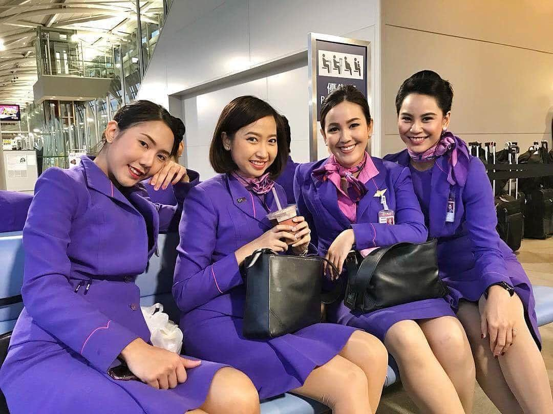 タイ航空さんのインスタグラム写真 - (タイ航空Instagram)「We're ready to board the Royal Orchid Service. What about you? . Photo Credit: @palmm . #ThaiAirways #TGCrew #TGStaff #FlightAttendants #CabinCrew #AirHostess #Stewardess」5月15日 21時36分 - thaiairways