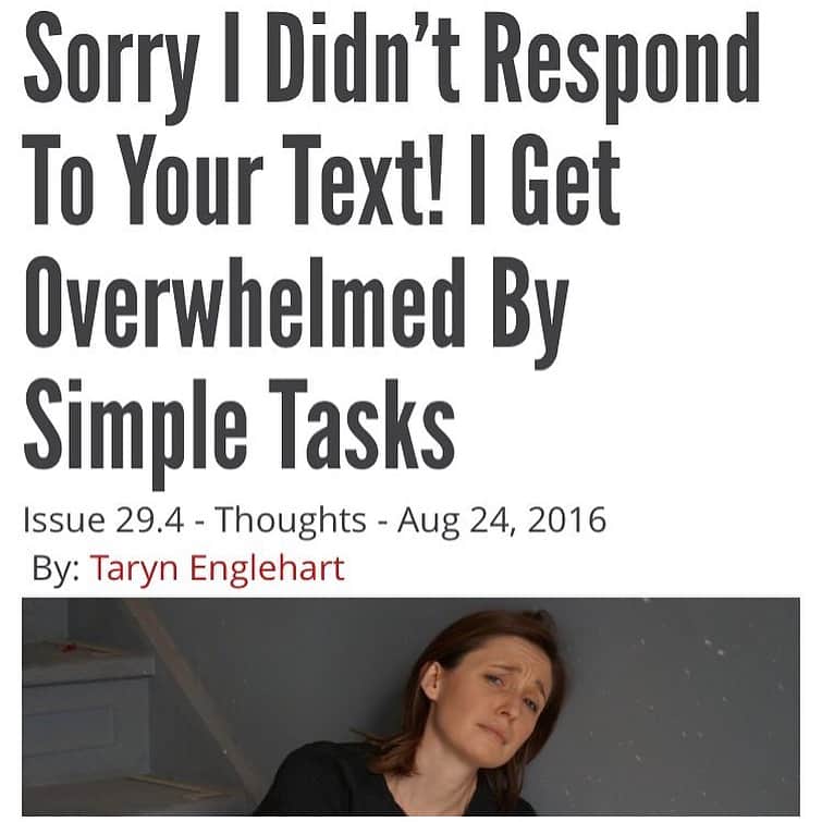 エミリー・ブラウニングのインスタグラム：「IT ME X3 #butreallythoimsosososorry (from @reductress )」