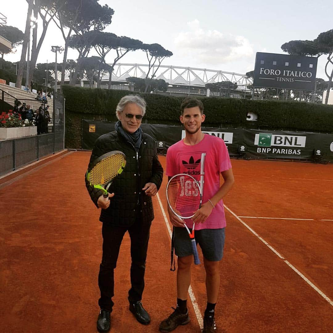 ドミニク・ティエムさんのインスタグラム写真 - (ドミニク・ティエムInstagram)「I met a special guest today at the @internazionalibnlditalia  One of the greatest singer in the world! @andreabocelliofficial  Looking forward to my first round match on Wednesday! #🇮🇹 #🎼 #andreabocelli #heretocreate」5月16日 2時42分 - domithiem