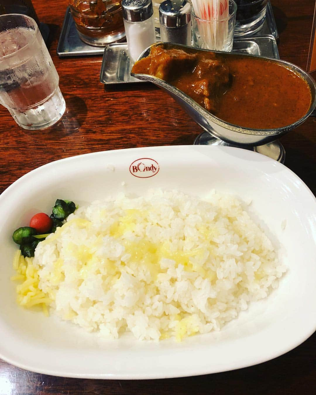 江口拓也さんのインスタグラム写真 - (江口拓也Instagram)「めちゃくちゃ美味い💆🏻‍♂️✨ #カレー #ボンディ #美味い #ビール飲みたい」6月11日 15時00分 - takuyaeguchi81