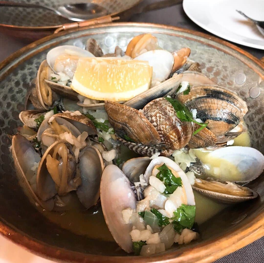 濱野りれさんのインスタグラム写真 - (濱野りれInstagram)「Portugal foods at Macau🍽 . #Macau#macao#restaurant#portugal#portugalfood#foodie#gourmet#foodinstagram#instagood#seafood#china#食べるの大好き#旅行#trip」6月11日 11時14分 - riregram