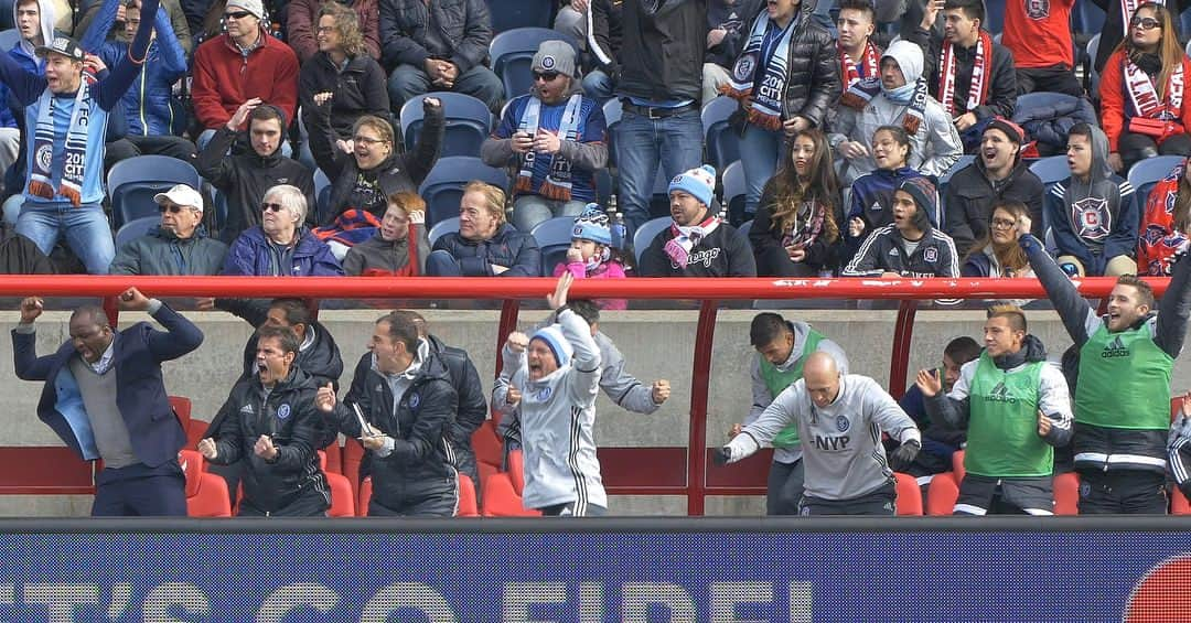 パトリック・ヴィエラのインスタグラム：「After two and a half years as Head Coach of NYCFC, today will be my last day. I can honestly say that my time with the club has been absolutely perfect – both on the professional and personal level. I love New York, my family loves New York, and I will always have a NYCFC family here. I want to thank the amazing fans for all of their support throughout the past few years; your passion and love for the team is what motivates everyone on a daily basis. I also want to thank Marty Edelman, Jon Patricof, Claudio Reyna and the entire sporting department - especially Rob Vartughian, Javier Perez and Dan Fradley. NYCFC has incredible players who are very hard working and professional and I’ve enjoyed every single day with them. I’m leaving New York with some wonderful memories and I will always be a fan of the club.」