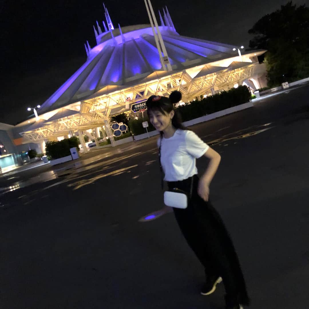 吉川愛さんのインスタグラム写真 - (吉川愛Instagram)「☺︎ disney land🐭」6月12日 14時57分 - ai_yoshikawa_official