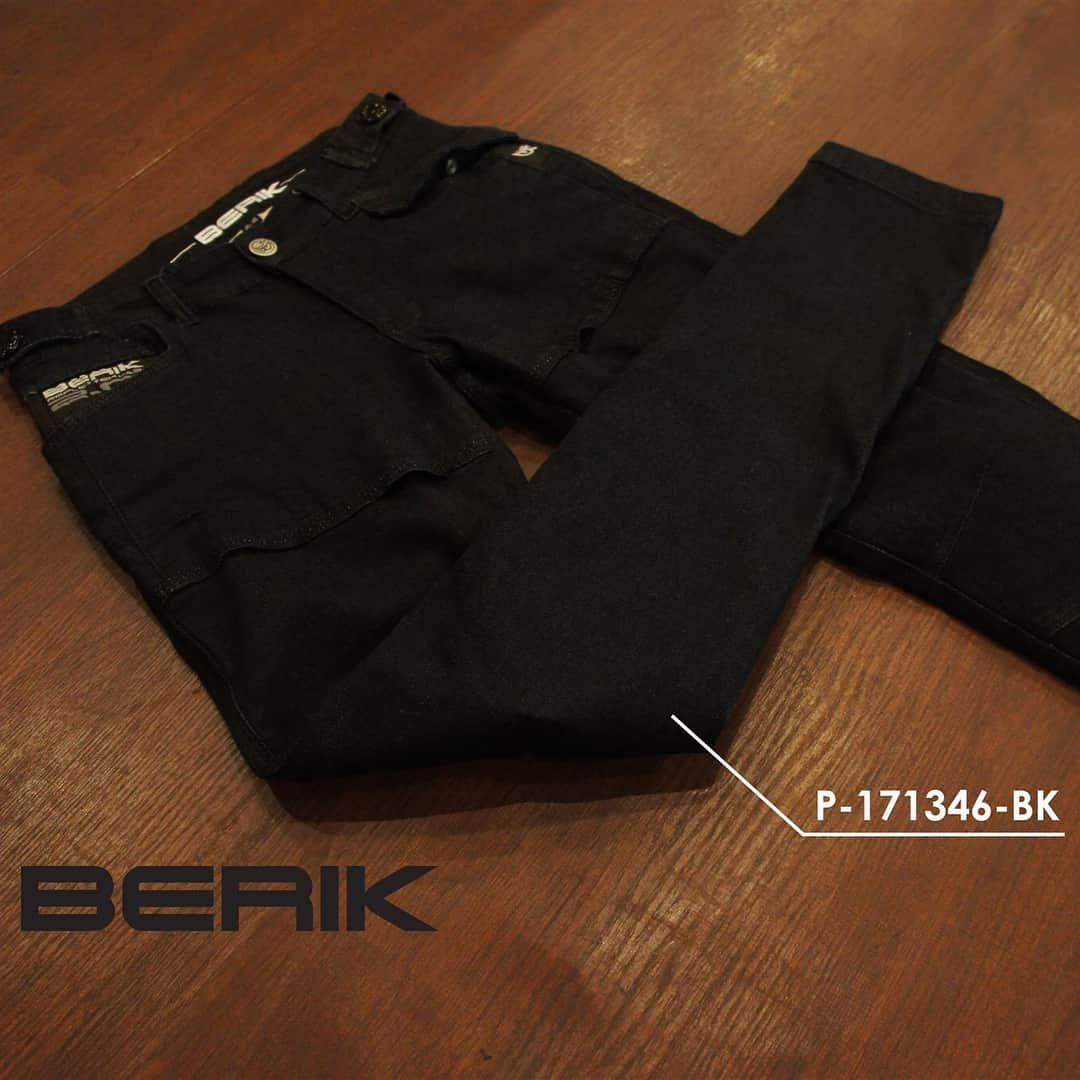 berikのインスタグラム：「BERIK PROTECTOR KEVLAR JEANS P-177346-BK 1COLORS 8SIZES DuPont KEVLAR,impacTec PROTECTOR https://www.berikbrand.com/177346/i/177346/k/177346/sort/new/disp/15/c_p/1 #berik #pants #biker #newmodel #dainese #taichi #alpinestar #ベリック #パンツ #デニム #新作 #人気モデル #峠 #走り屋 #おしゃれスタイル #バイクファッション」