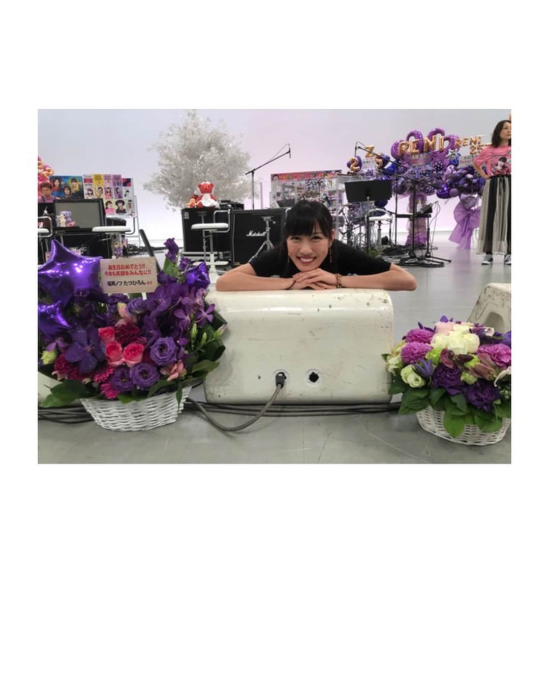 高城れにさんのインスタグラム写真 - (高城れにInstagram)「たくさんのお花もありがとう！😊 #フォーク村」6月13日 13時13分 - takagireni_official