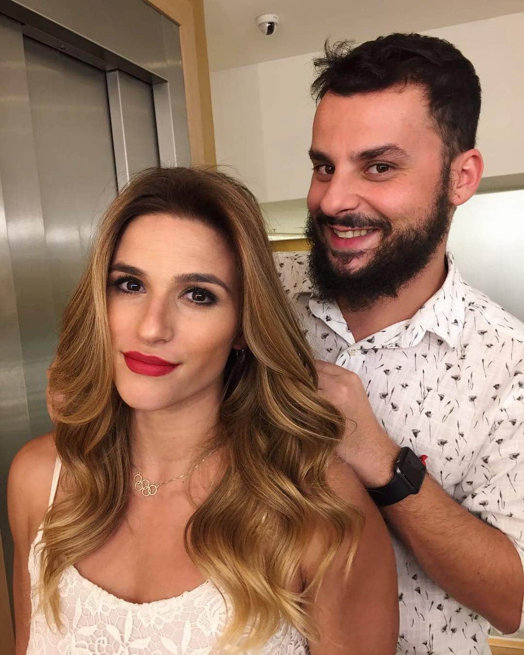 ジャジ・バルボサのインスタグラム：「Hoje é dia dele @otaviolameiro !!! Parabéns 🎉 te desejo tudo de melhor e que você continue contagiando a todos com sua alegria 💥❤️🤩」