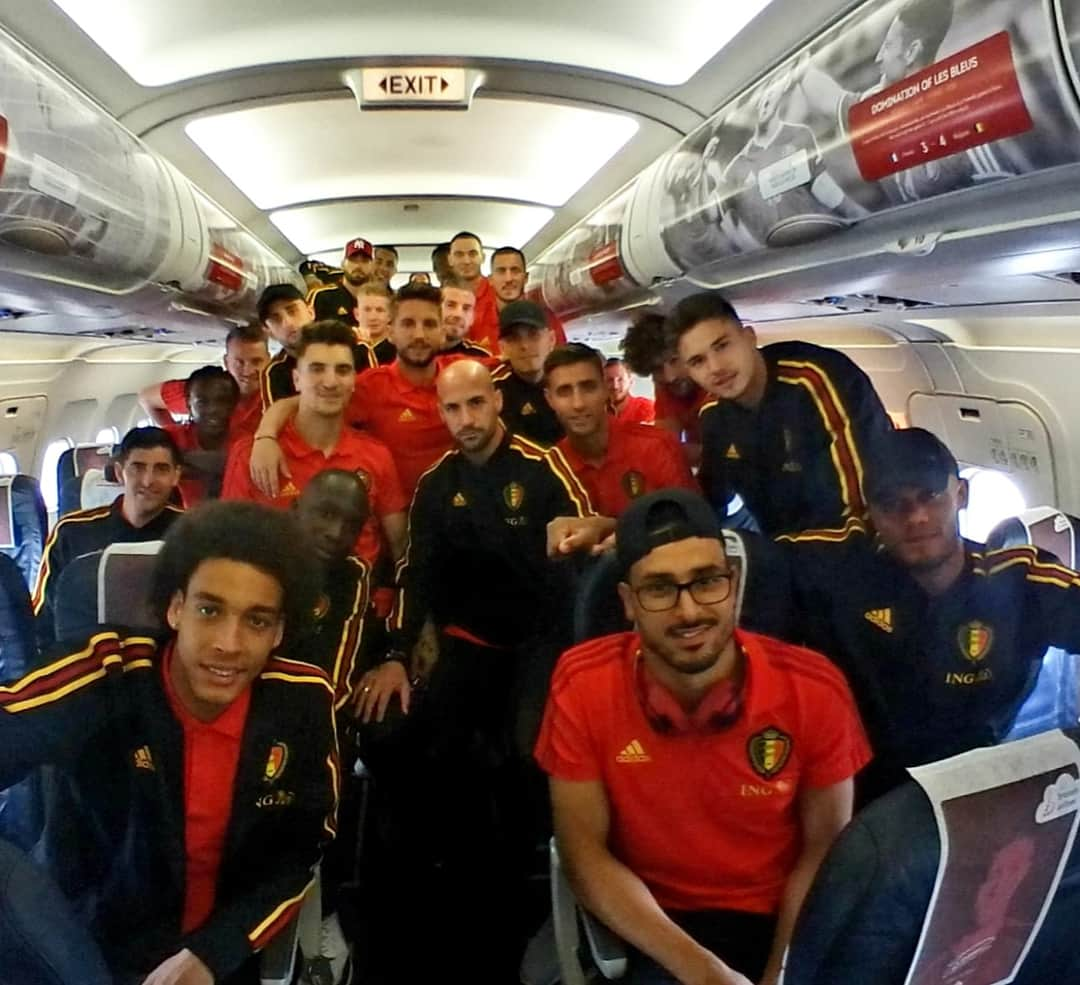 トーマス・フェルメーレンのインスタグラム：「Ready for take off 🇧🇪✈️🇷🇺 #REDTOGETHER #WorldCup」