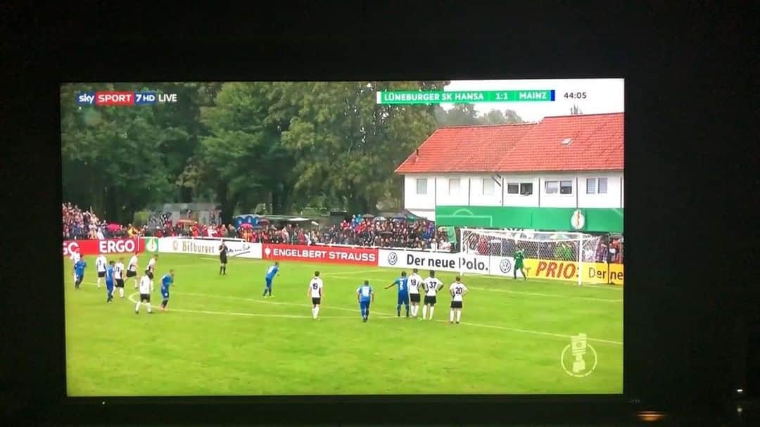ダニエル・ブロジンスキのインスタグラム：「#highlights#bundesliga#mainz」