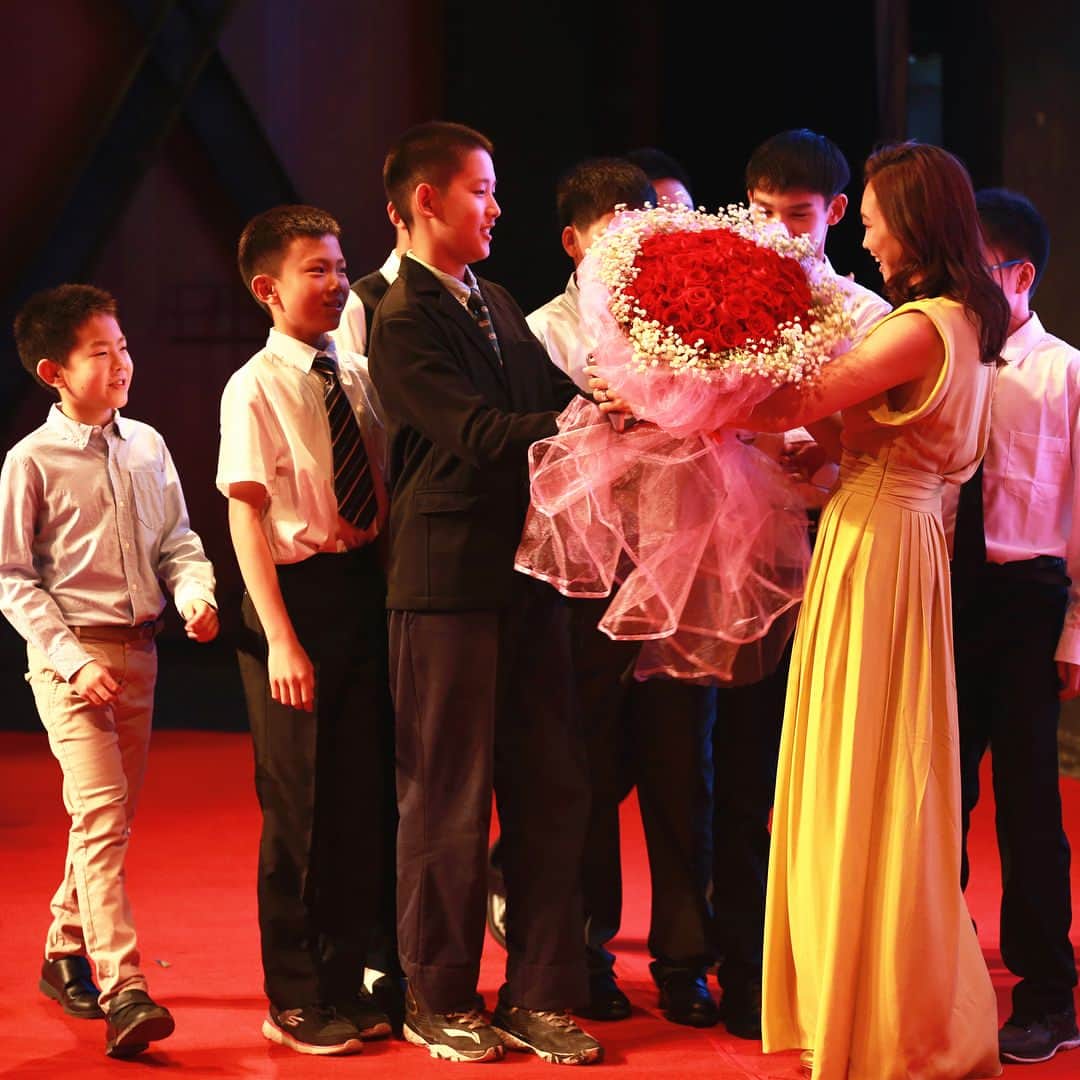 陳露さんのインスタグラム写真 - (陳露Instagram)「May-13th The 1st Annual Chen Lu Ice Skating Center and Black Armour Anniversary and Awards Ceremony!」5月21日 0時40分 - luchen.china
