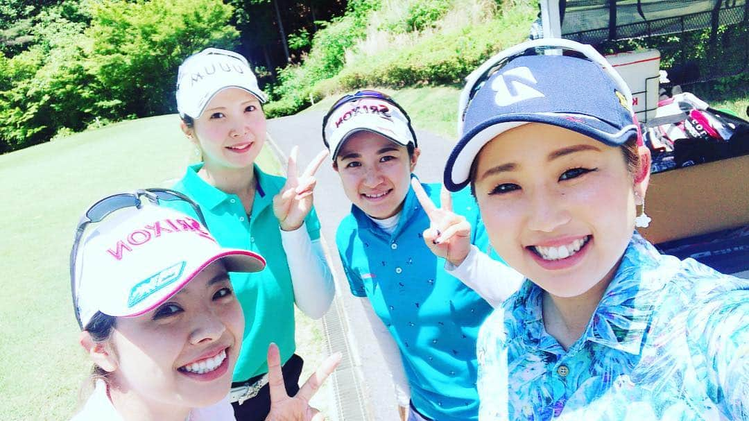 照山亜寿美さんのインスタグラム写真 - (照山亜寿美Instagram)「今日からダイクレレディースです🏌️‍♂️‍♀️⛳️ 頑張ります🤛💪 #ダイクレ  #ゴルフ #ステップアップツアー  #golf #bridgestone  #paradiso  #ブリヂストン #パラディーゾ #アスリート街ドットコム  #寿屋フロンテ」5月23日 5時48分 - asumiteruyama