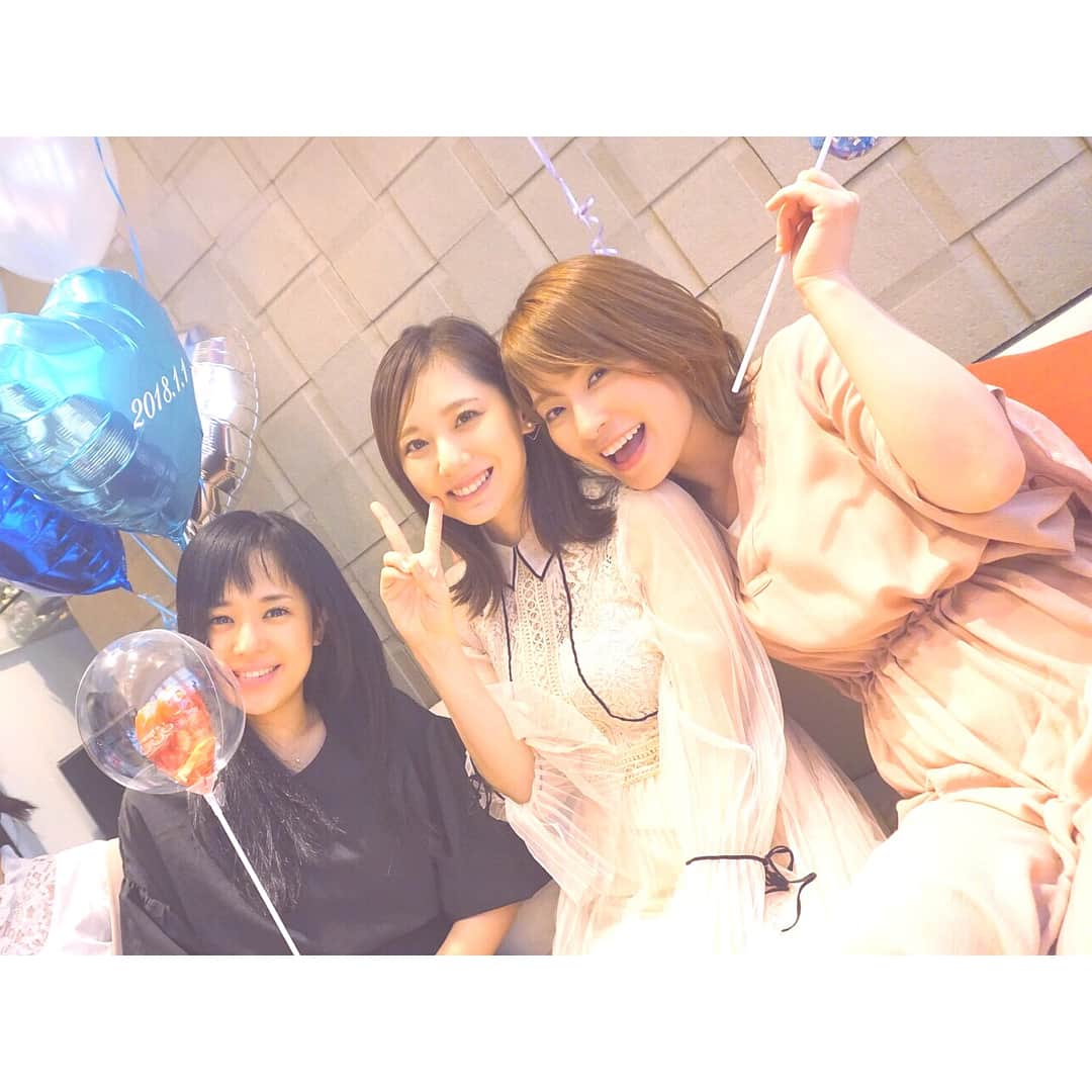 蒼井そらさんのインスタグラム写真 - (蒼井そらInstagram)「They celebrated my wedding for me. Moreover, it was a surprise!! I am very happy!! Thank you a lot!!」5月23日 14時07分 - aoi_sola