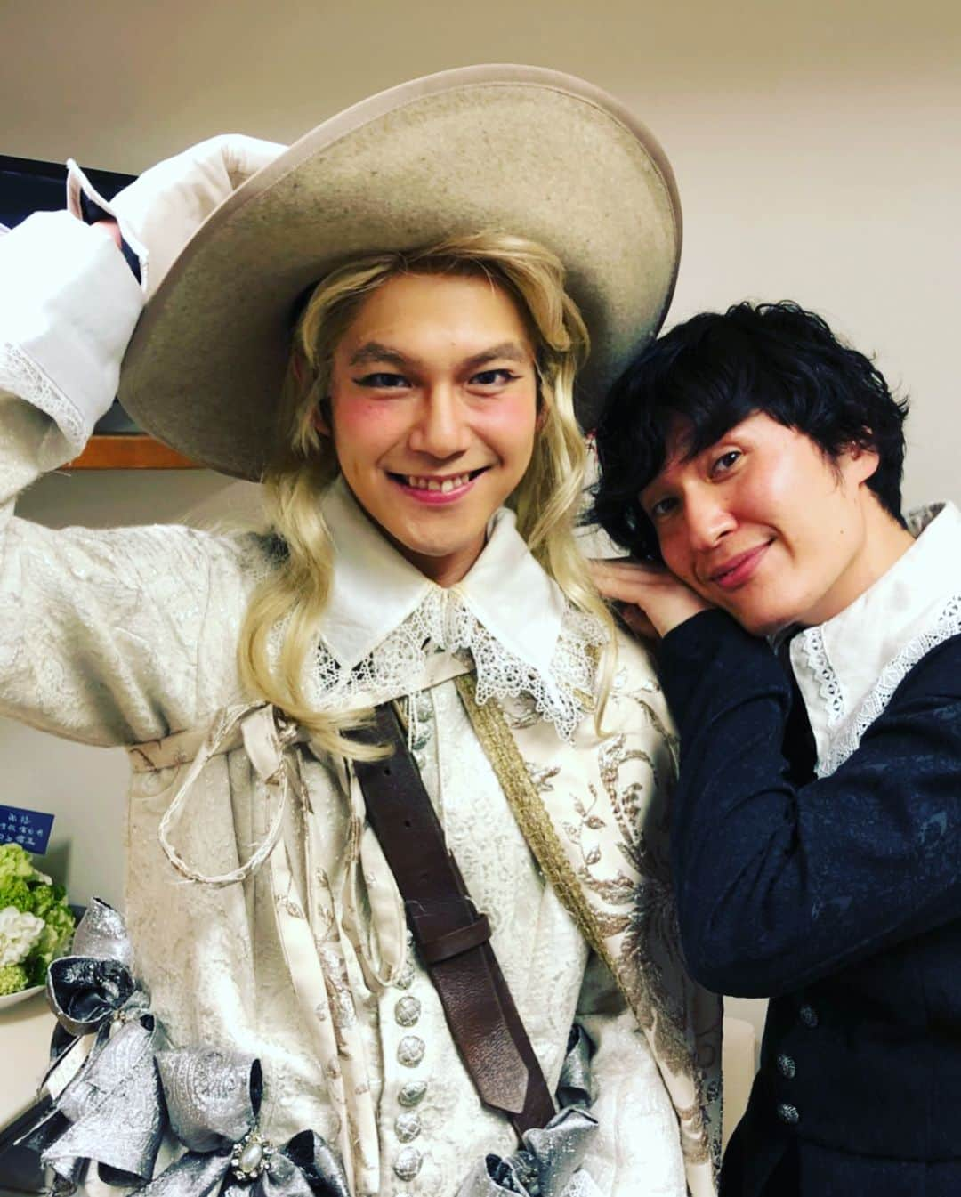 清塚信也さんのインスタグラム写真 - (清塚信也Instagram)「舞台シラノより、かっこかわいい平野良たん（ヴァルヴァーニ）のお届け。 良ちゃんは普段とてもクールでちょっとシャイ。 絵に描いたような男前ですー。」5月23日 17時30分 - shinya_kiyozuka