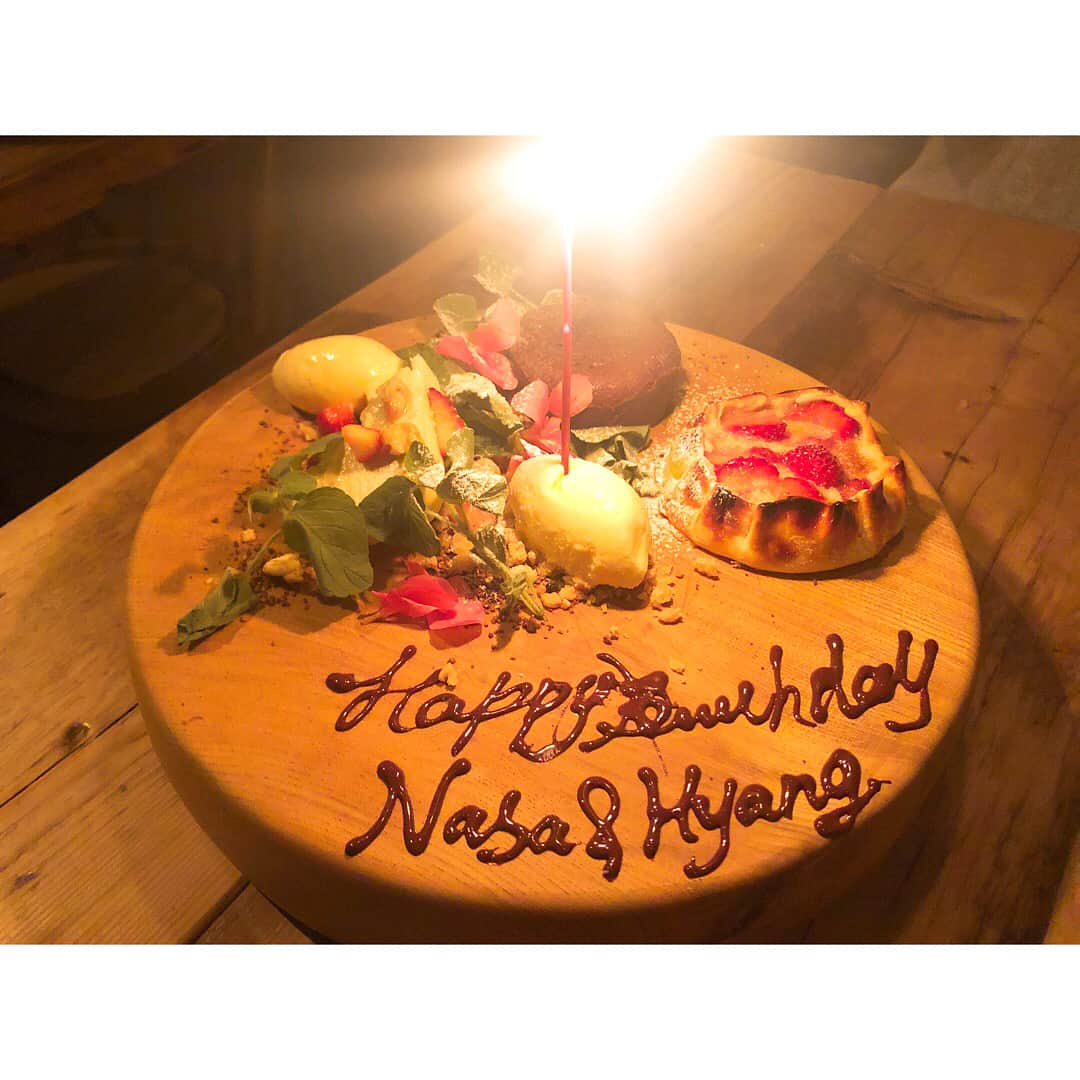 中田奈沙さんのインスタグラム写真 - (中田奈沙Instagram)「Happy Birthday❤️ @hyanya0405 & me🍰 先週末の思い出🤗 ひゃんが行きたがっていた 西麻布《HOUSE》で2人でお祝い😊✨ * * #happybirthday #birthday #bday #hbd #happy #congrats #friend #me #tokyo #nishiazabu #house #japan #french #birthdayparty #cake #birthdaycake #dinner #おめでとう #誕生日おめでとう #誕生日 #誕生日会 #仲良し #東京 #西麻布 #ハウス #フレンチ #ケーキ #誕生日ケーキ #女子会 #ありがとう」5月23日 19時44分 - nasa_nakada