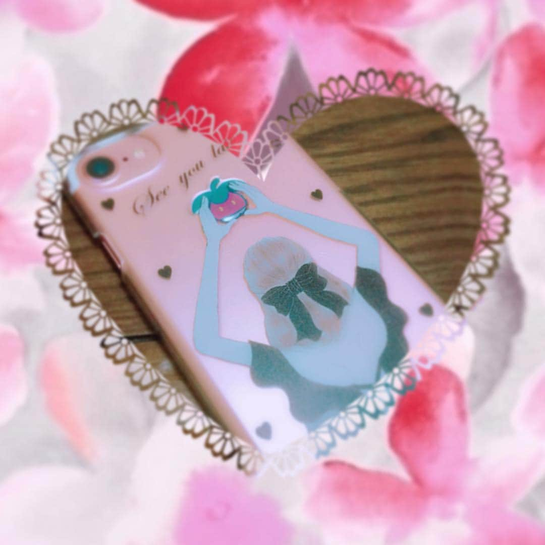 希月紫帆のインスタグラム：「#iPhone #アイフォンケース #iPhoneケース #ポケモン #くさタイプ #pokemon #アマカジ #シール #かわいい #可愛い #cute」