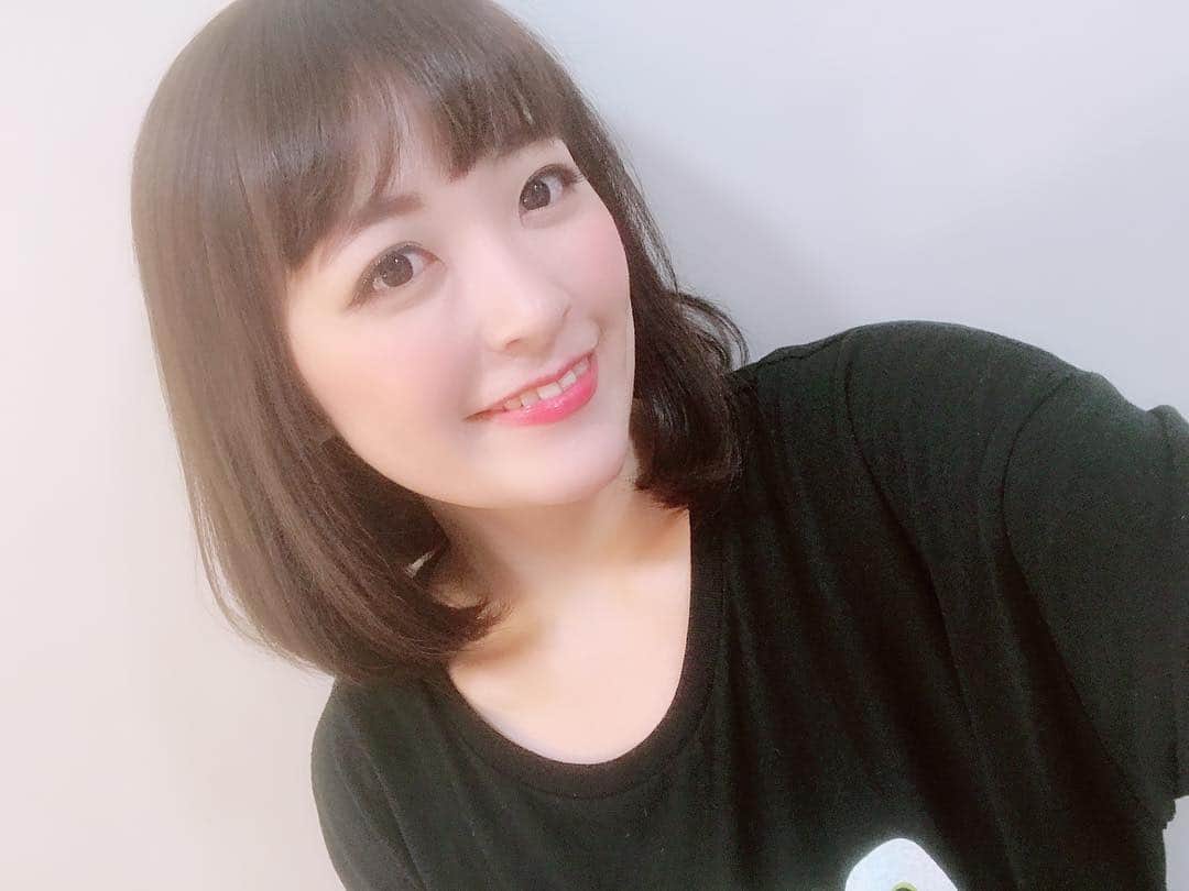 柳瀬早紀のインスタグラム：「おやすみー！」