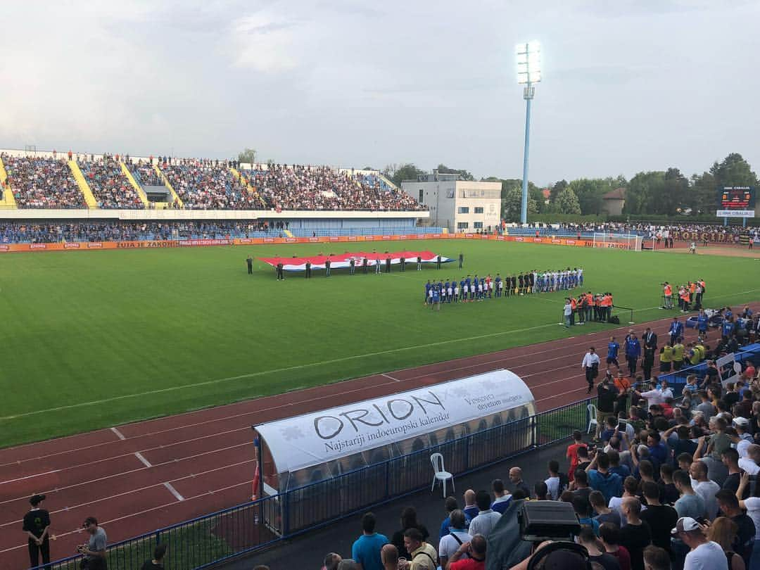 ダリオ・クレシッチさんのインスタグラム写真 - (ダリオ・クレシッチInstagram)「@gnkdinamo 🆚 @hnkhajduk  #cup #hrvatska #matchday」5月24日 2時08分 - dario_kresic