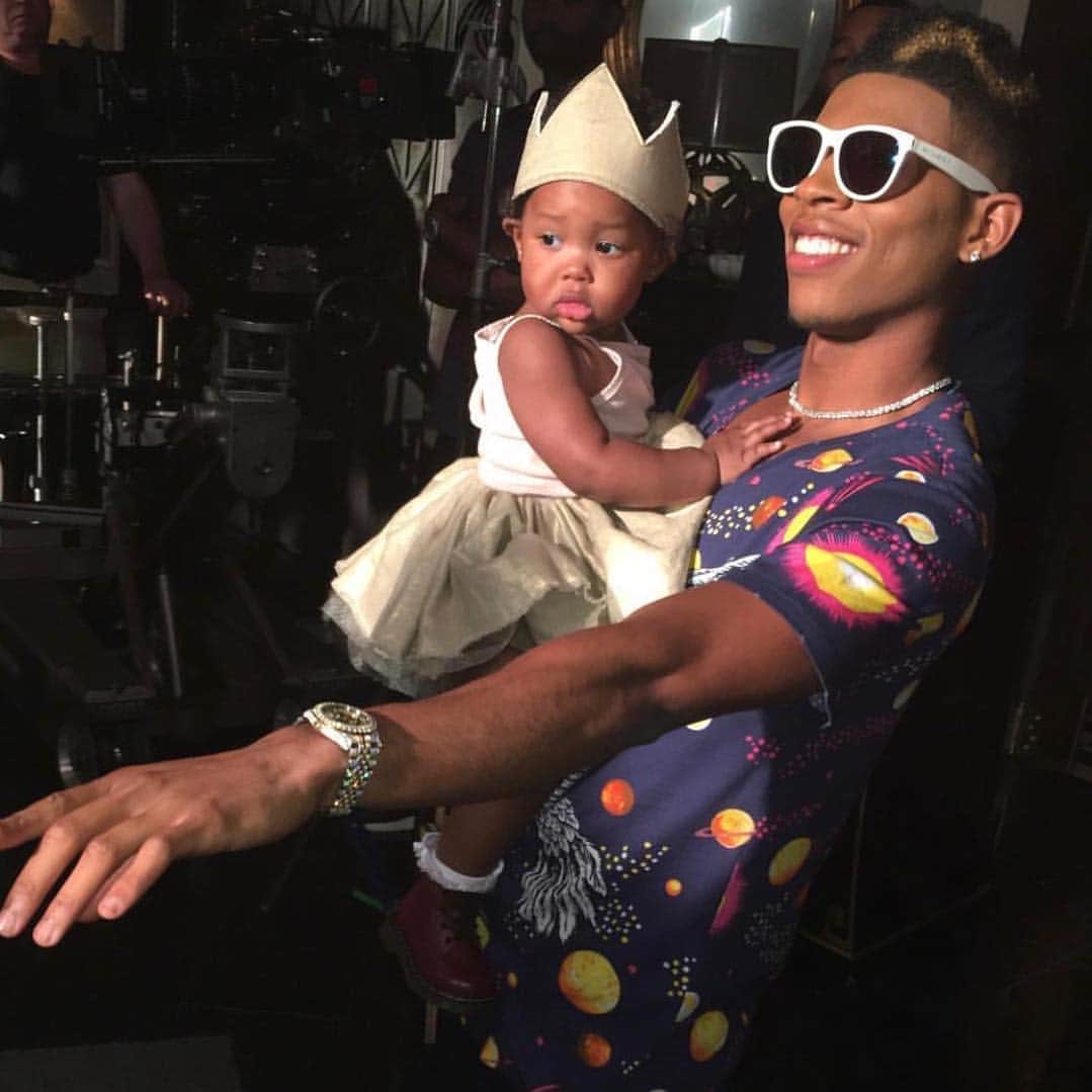 ブライシャー・Y・グレーのインスタグラム：「#Empire 💞」