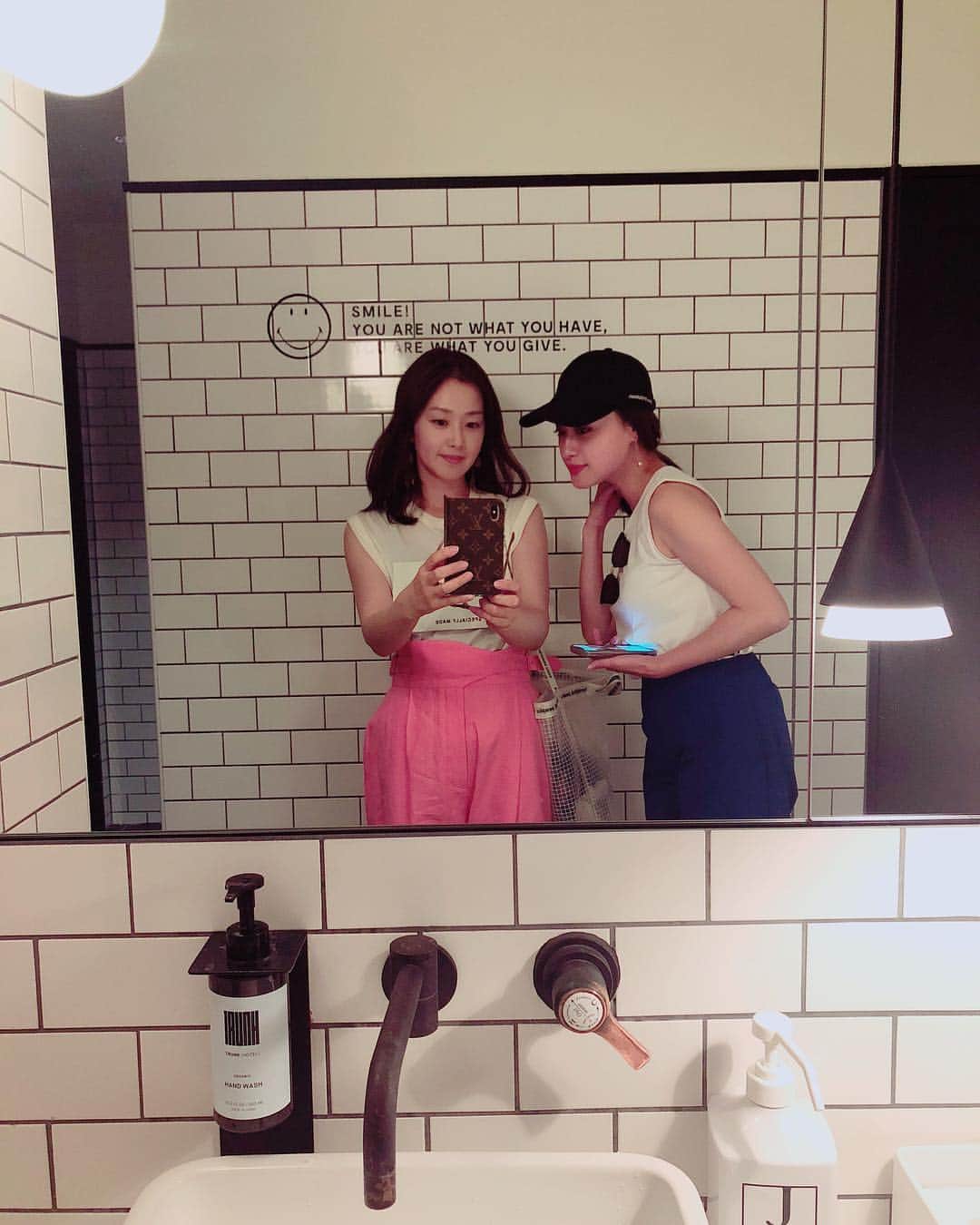 笛木優子のインスタグラム：「💗💙」