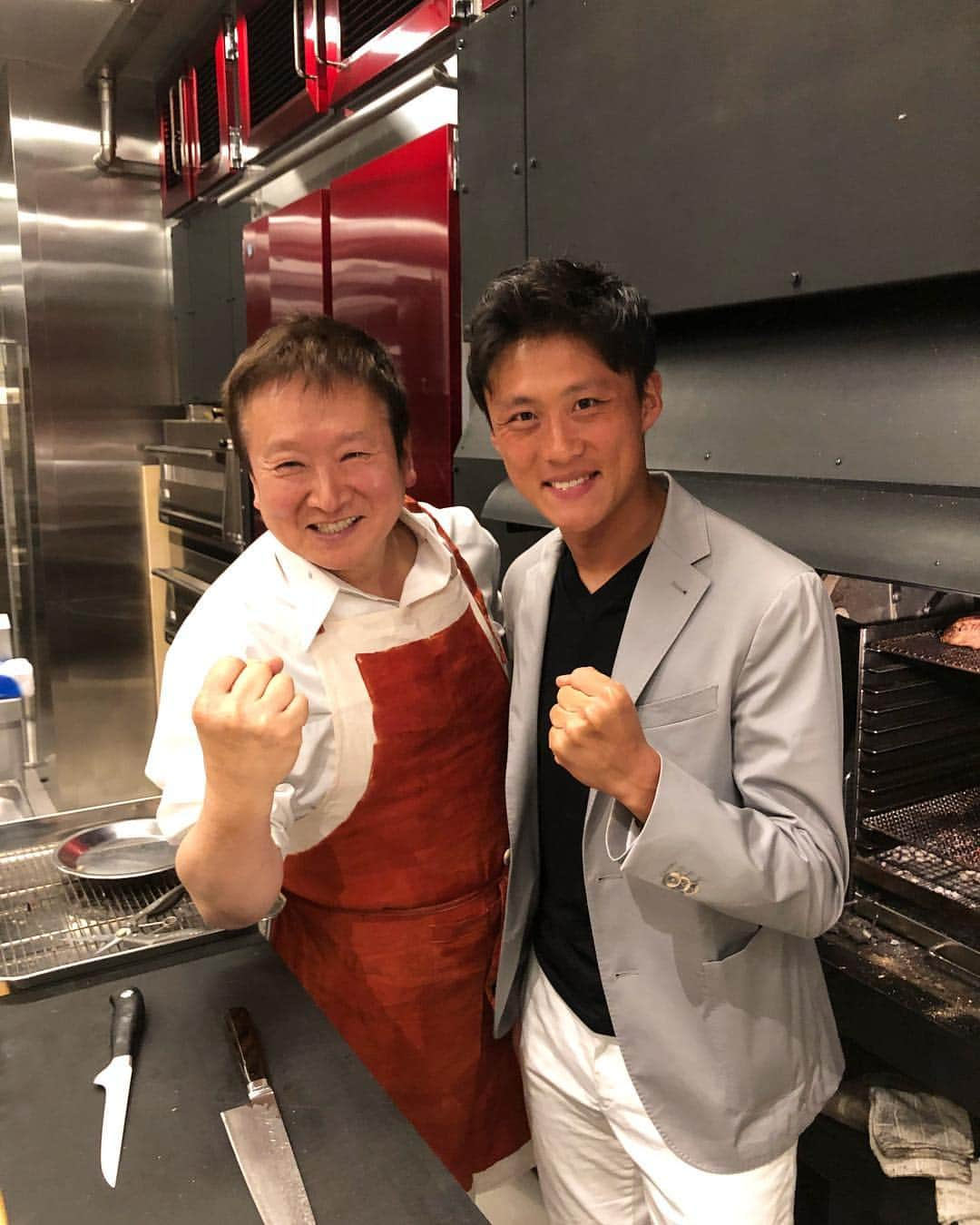 李忠成さんのインスタグラム写真 - (李忠成Instagram)「スーパーシェフ 山田宏巳🇮🇹 客vsシェフのバッチバチ デュエルを味わえるイタリアンレストラン 「テストキッチンH 南青山」 #全席がシェフズテーブル #イタリアン #南青山 #デュエル #勝負だー！#美味い〜 #参りました #カッコいいヒロさん」5月24日 21時31分 - tadanarilee_official