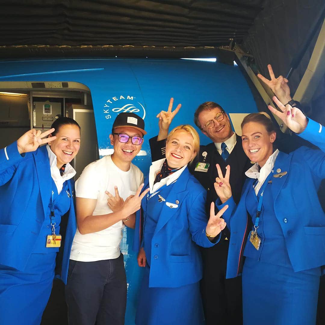KLMオランダ航空さんのインスタグラム写真 - (KLMオランダ航空Instagram)「Almost weekend! #KLM #RoyalDutchAirlines #flyKLM 📸 by @fly.rickmin」5月24日 23時48分 - klm
