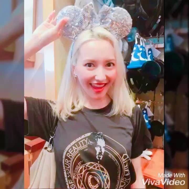 松本リコのインスタグラム：「・ ・ ・ ・ キラキラミニーちゃんっ♡ ・ ・ ・ #japanesegirl #japangirl  #japanesemodel #japanmodel #yahoo #お洒落 #インスタグラマー  #インフルエンサー #撮影 #ハーフ顔 #ハーフモデル #fashion #通販モデル #ファッション #楽天 #通販」