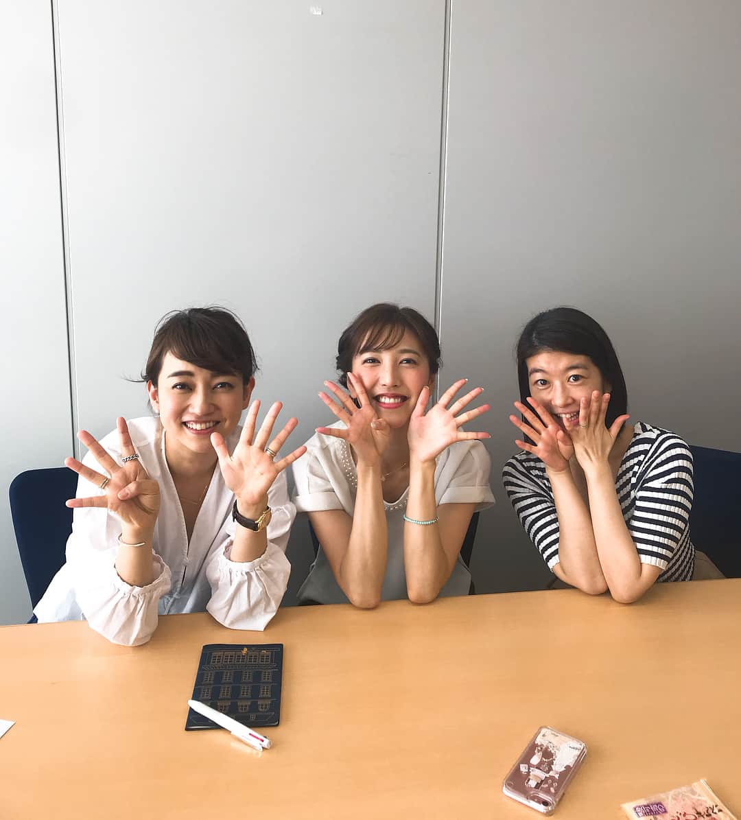 戸部洋子のインスタグラム：「ようこそようこ企画会議ちう❤️#ようこそようこ#FOD#フジテレビオンデマンド#フジテレビ動画#まずはようこ決起会#戸部洋子#生野陽子#小澤陽子#フジテレビ#アナウンサー#ママアナ」