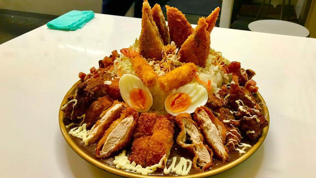 MAX鈴木のグルメインスタ