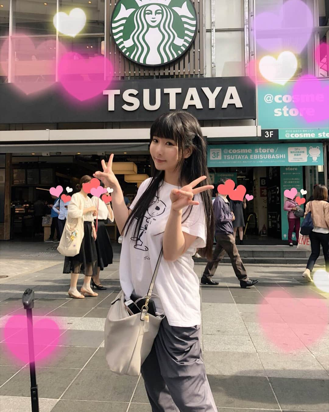 雨宮留菜さんのインスタグラム写真 - (雨宮留菜Instagram)「5/26(土)大阪インストア2件 有難う御座いました！ . . 初の大阪でのライブ とっても楽しかったー！ 感謝！沢山求めてくれて有難う！ . . 来週も大阪！よしなに！ . .  #アイドル #ヴィレッジヴァンガード  #大阪 #TSUTAYA #ライブ #インストアライブ」5月27日 2時28分 - amemiyaluna