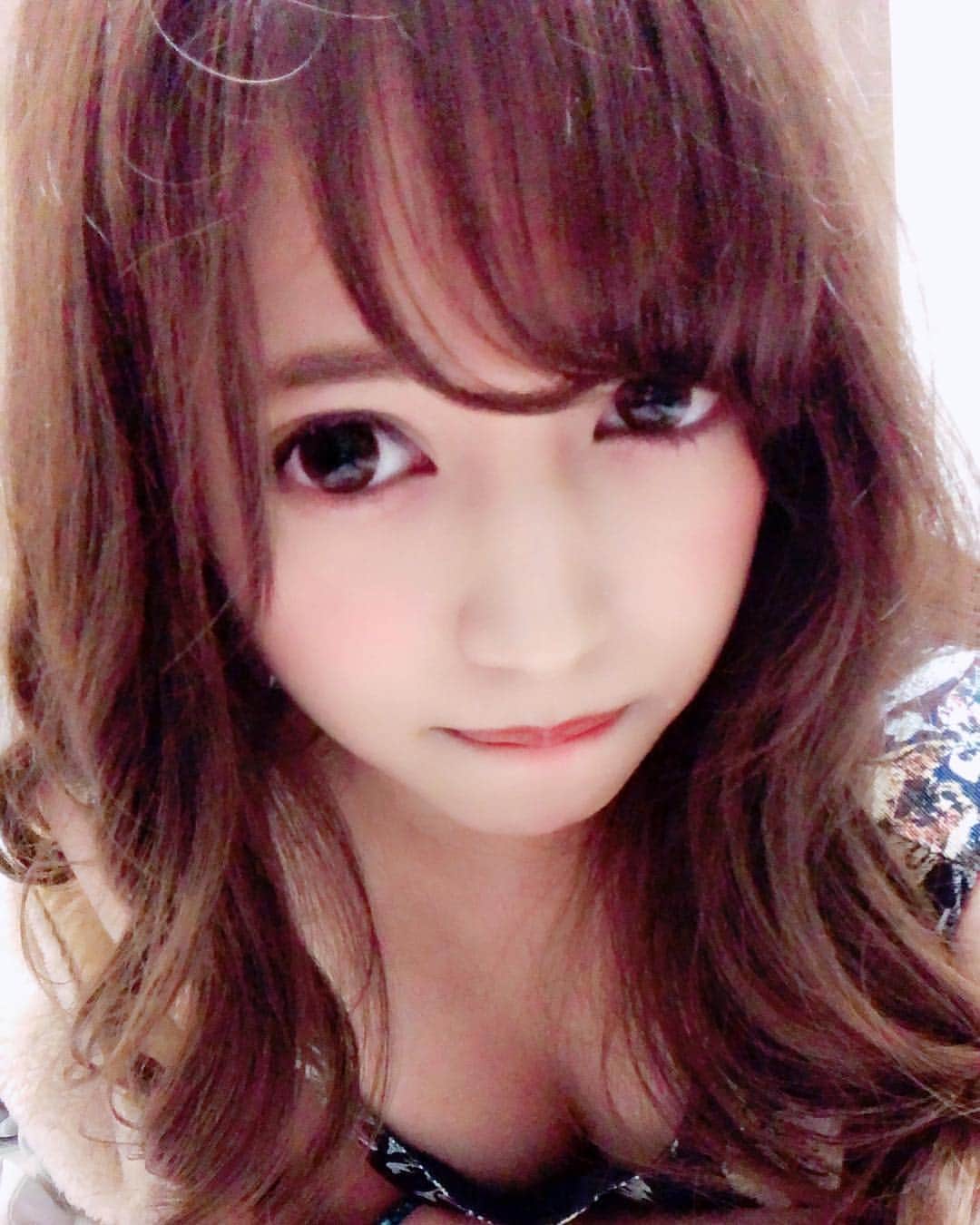 天音かりんのインスタグラム：「五月病( •̀ᴗ•́ )/ #キャバ嬢 #東京 #六本木 #新宿 #歌舞伎町 #instagood #followme #selfie #likesforlikes #太ったら #おっぱい #大きくなった #わら #あざとい系女子 #目指すわ #ぴーす✌️」